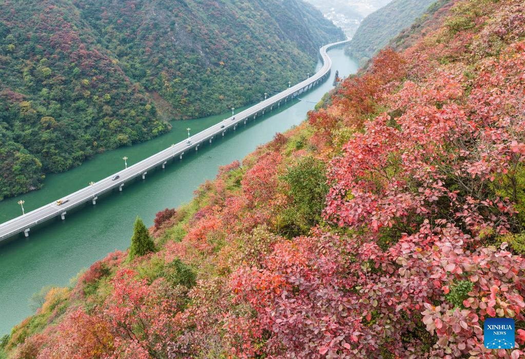 Scenery of road over water in Yichang, C China