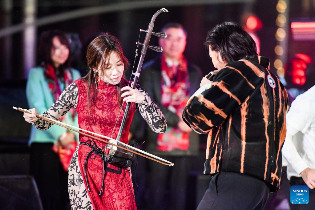 Artists from Hong Kong kick off countdown celebration on eve of 2023 in Times Square