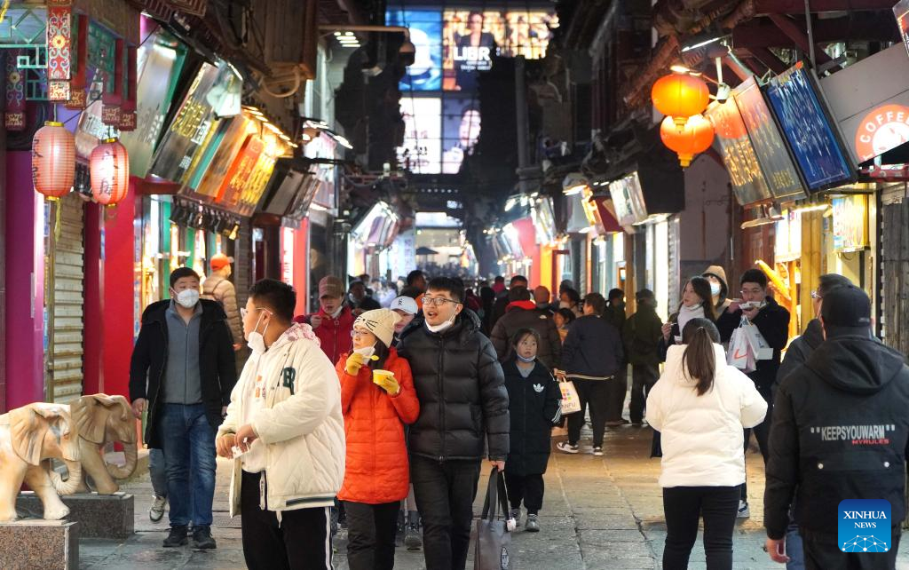 Furong Street getting back to hustle and bustle in east China's Shandong
