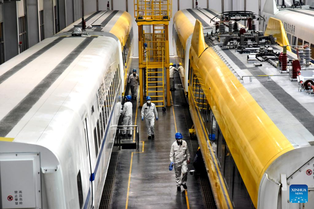 Trains overhauled to ensure smooth operation during upcoming Spring Festival travel rush