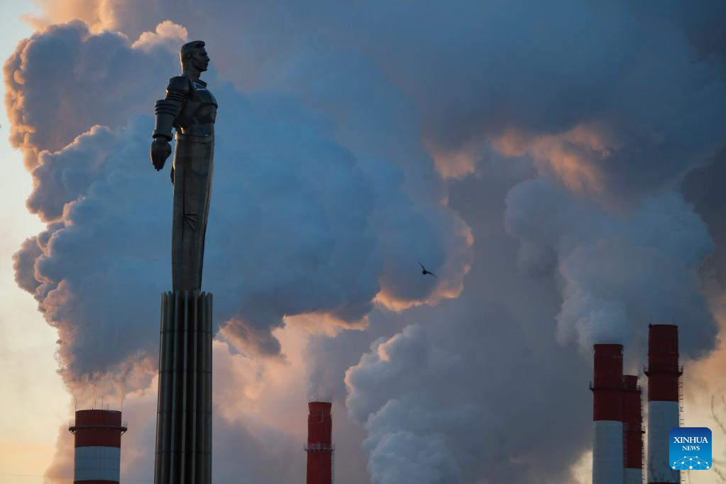 Cold weather hits Moscow, Russia