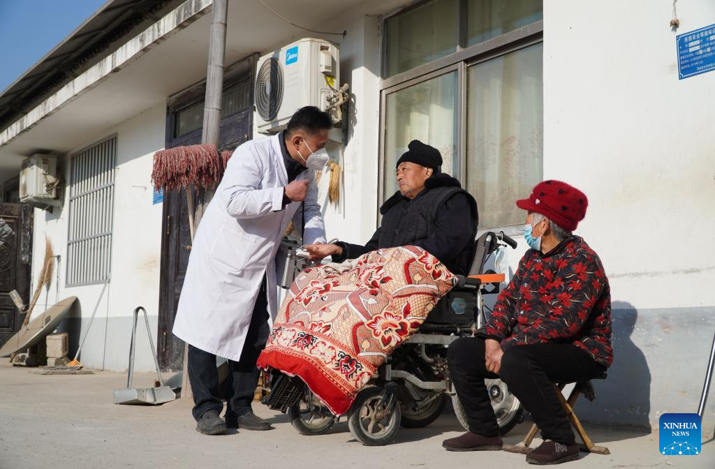 Villagers get access to medical treatment in rural areas in east China's Shandong