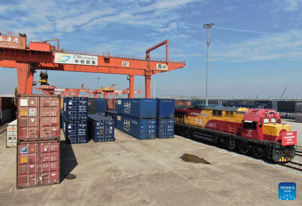 China-Europe freight train from Turkmenistan arrives at China's Xi'an