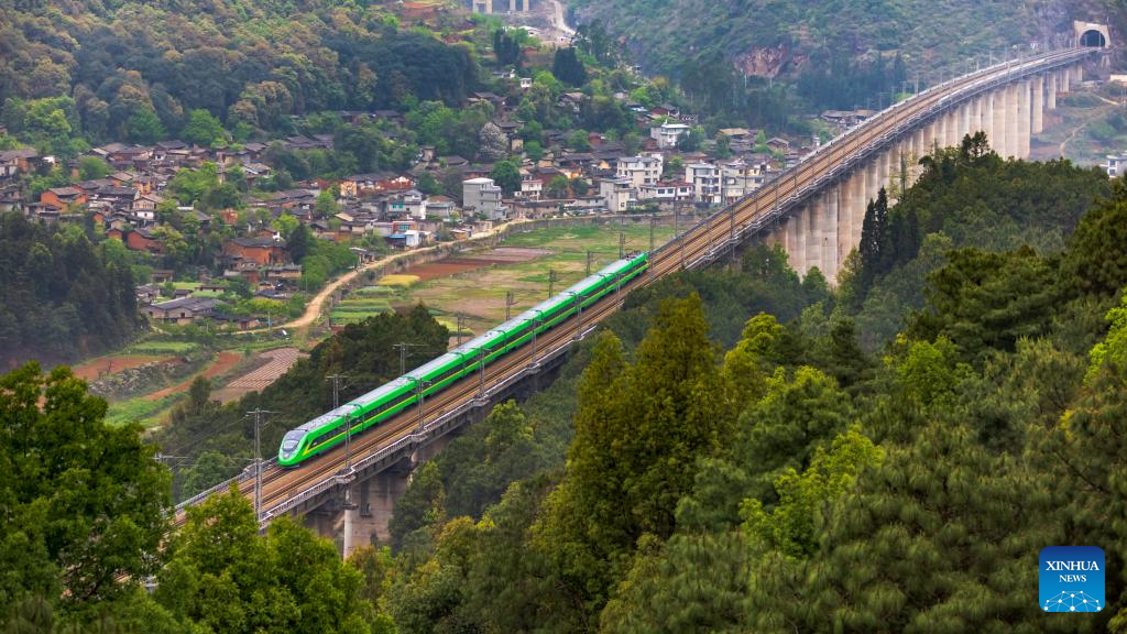 China-Laos Railway transports over 10 mln passengers