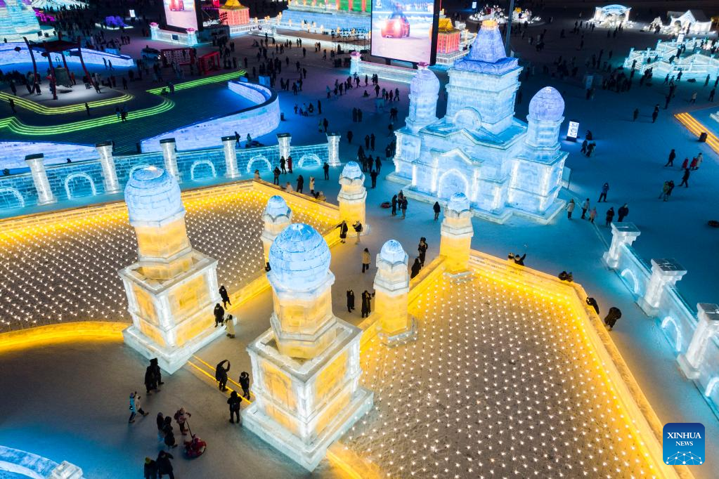 People visit Ice-Snow World theme park in Harbin, northeast China