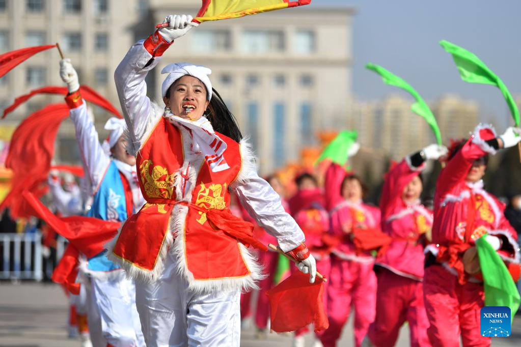 Chinese people celebrate Lantern Festival