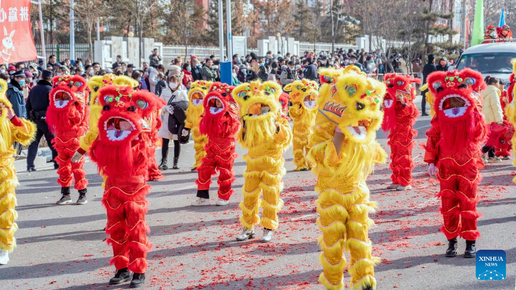 Chinese people celebrate Lantern Festival