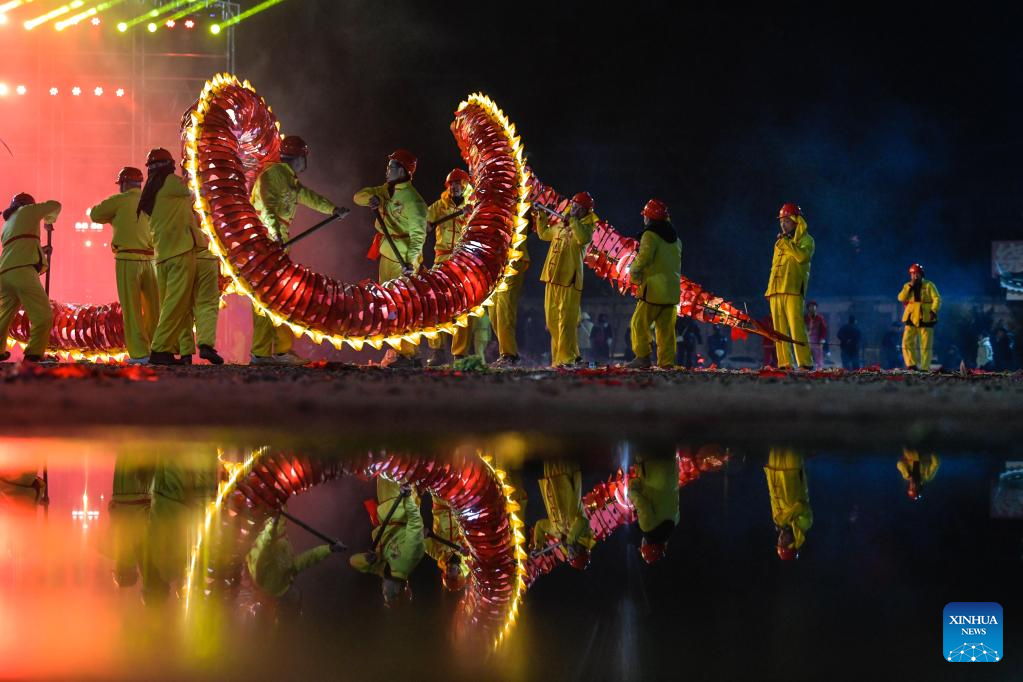 Chinese people celebrate Lantern Festival