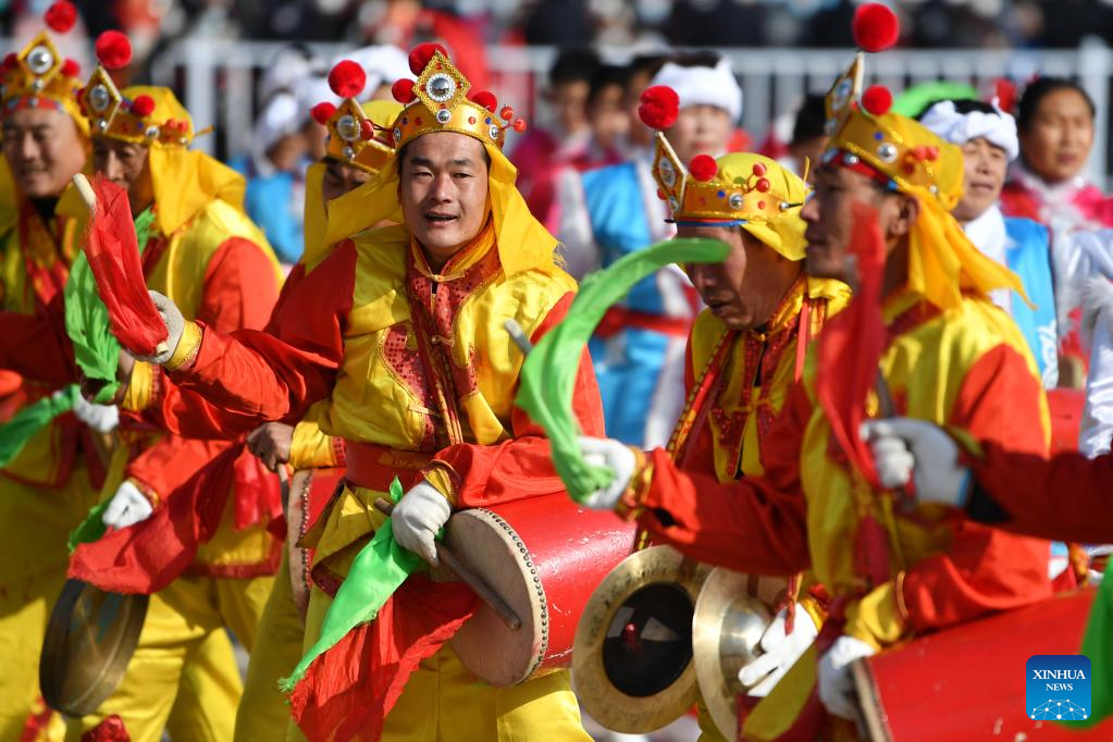 Chinese people celebrate Lantern Festival