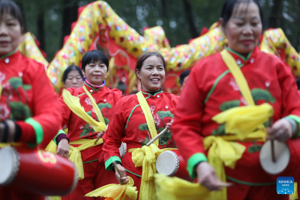 Chinese people celebrate Lantern Festival
