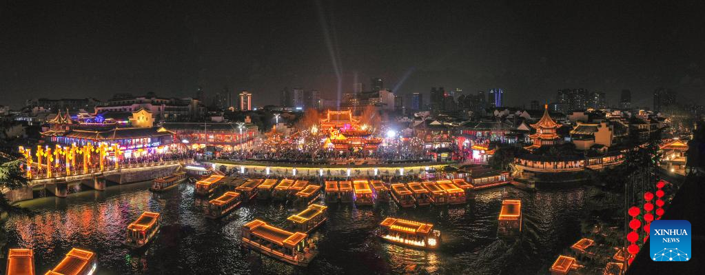 Chinese people celebrate Lantern Festival