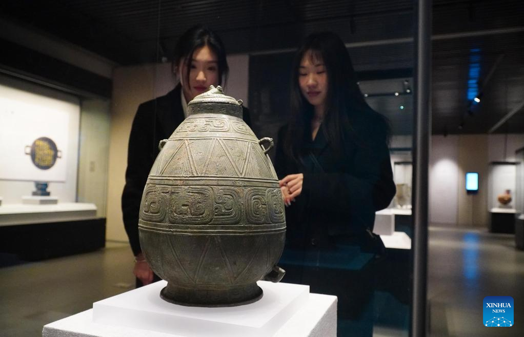 Cultural relics exhibition held at Confucius Museum in China's Shandong