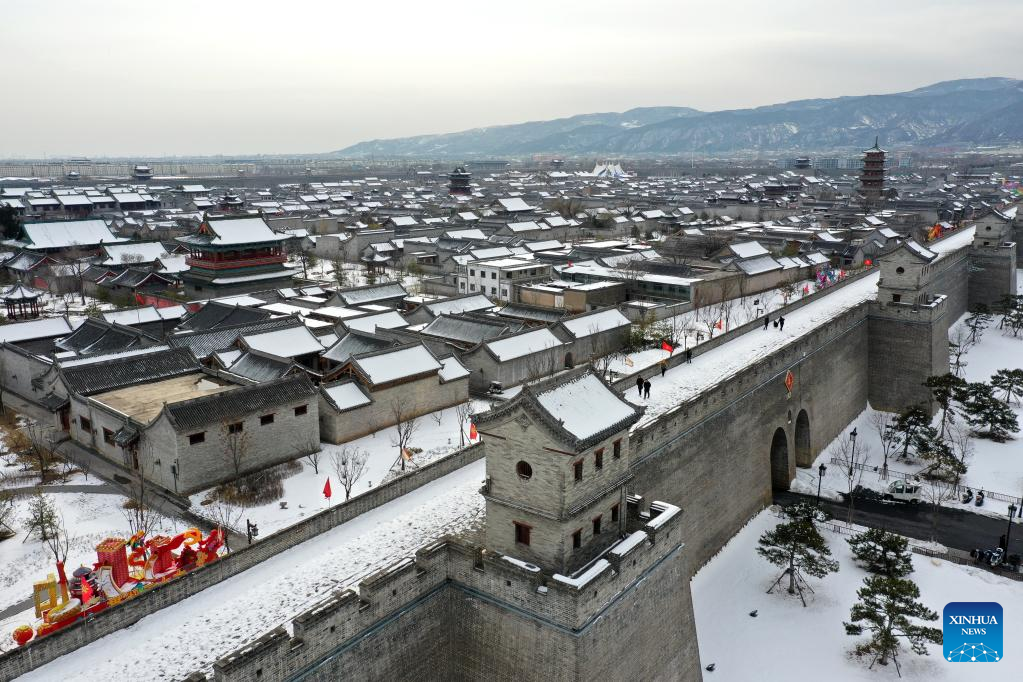 Snow scenery of tourist attraction 