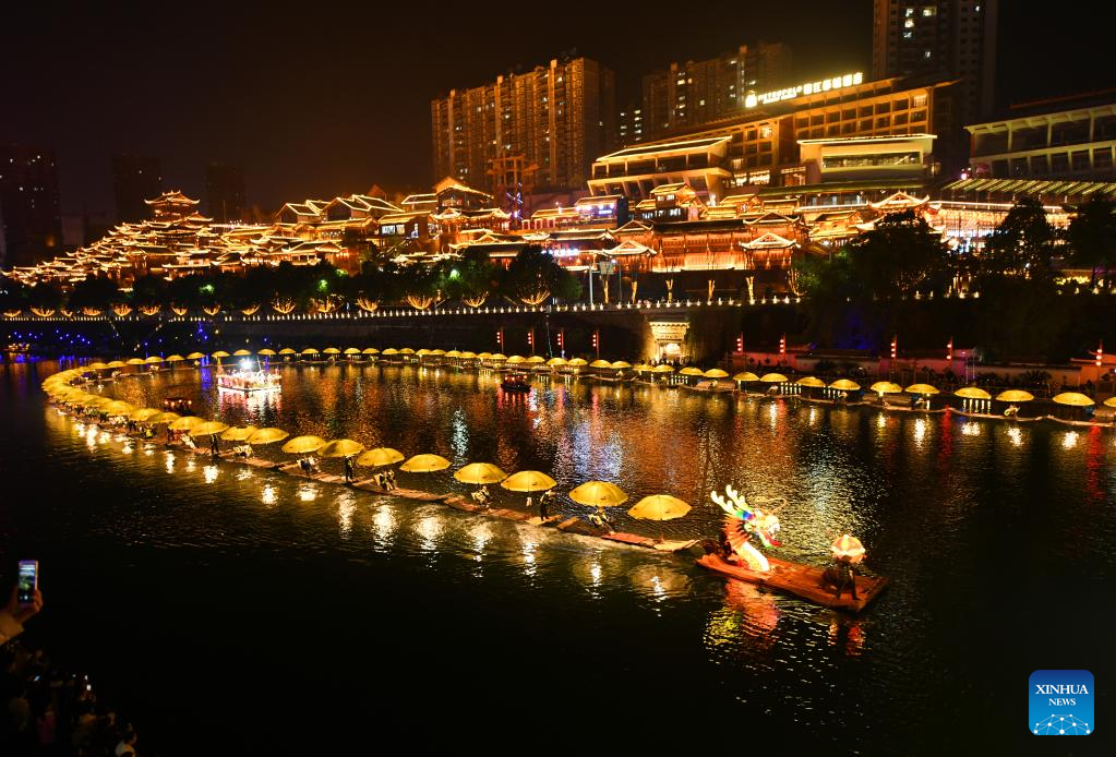 Night markets ignite economic vitality of Chinese cities