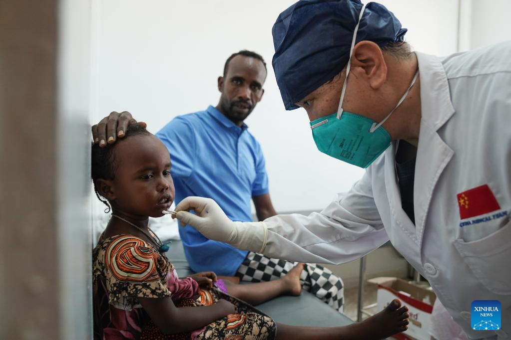 Chinese medical team provides medical services in Djibouti