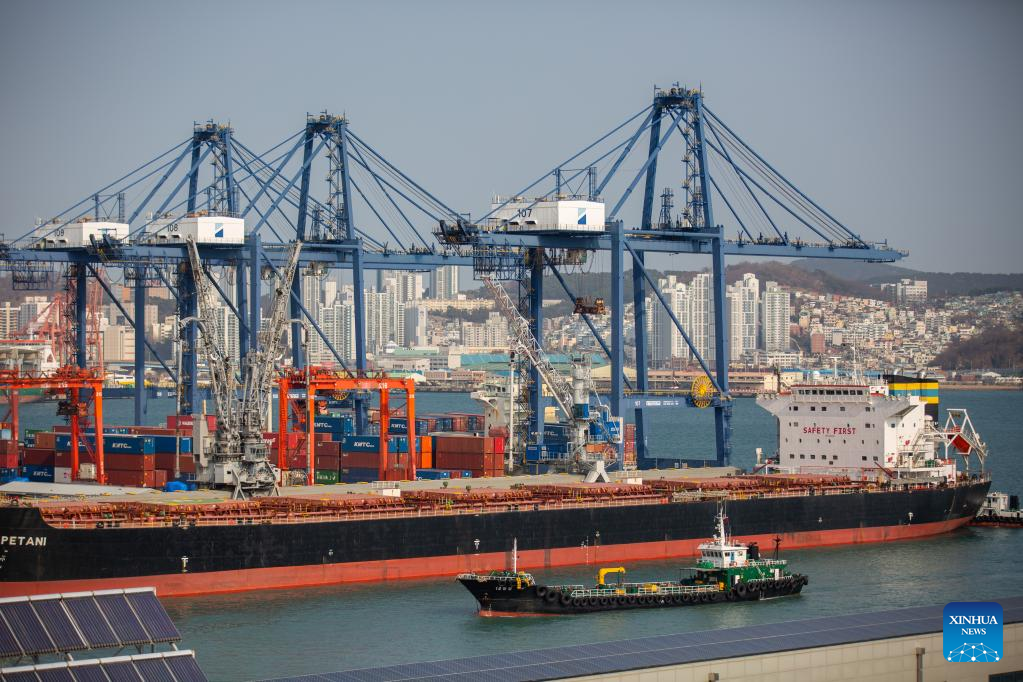 In pics: port of Busan in South Korea