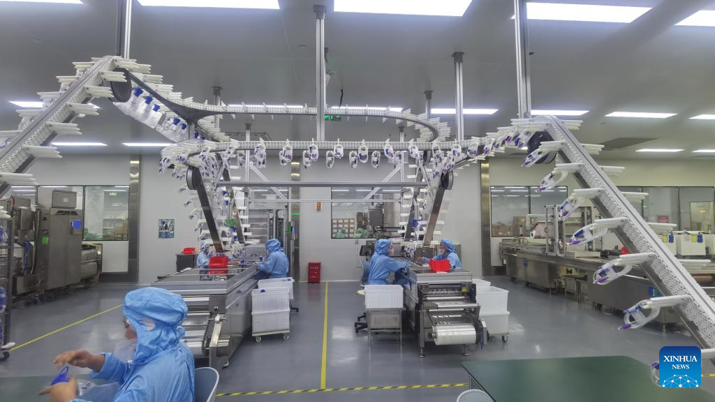 Economic Watch: 20 years on, German medical device company keeps expanding in China