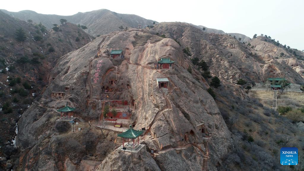 Silk Road culture shines in mountainous area of northwest China