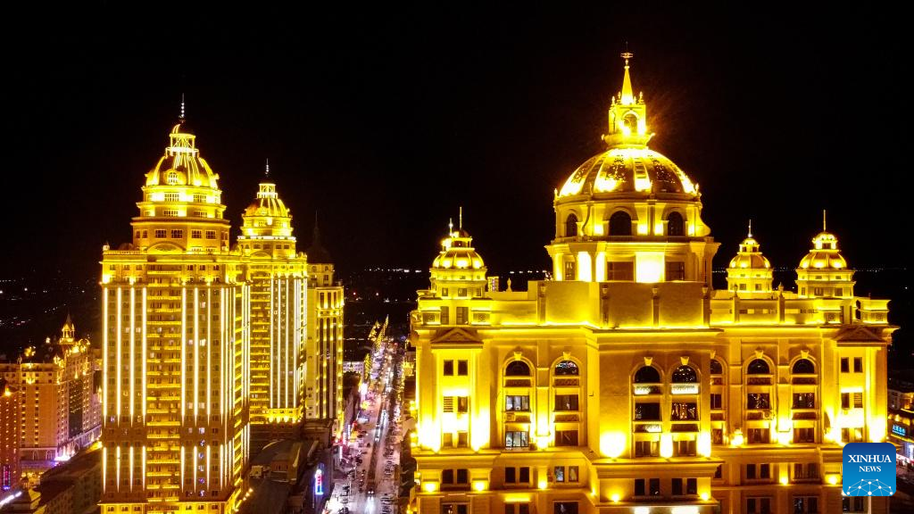 Night scenery of Manzhouli in N China's Inner Mongolia