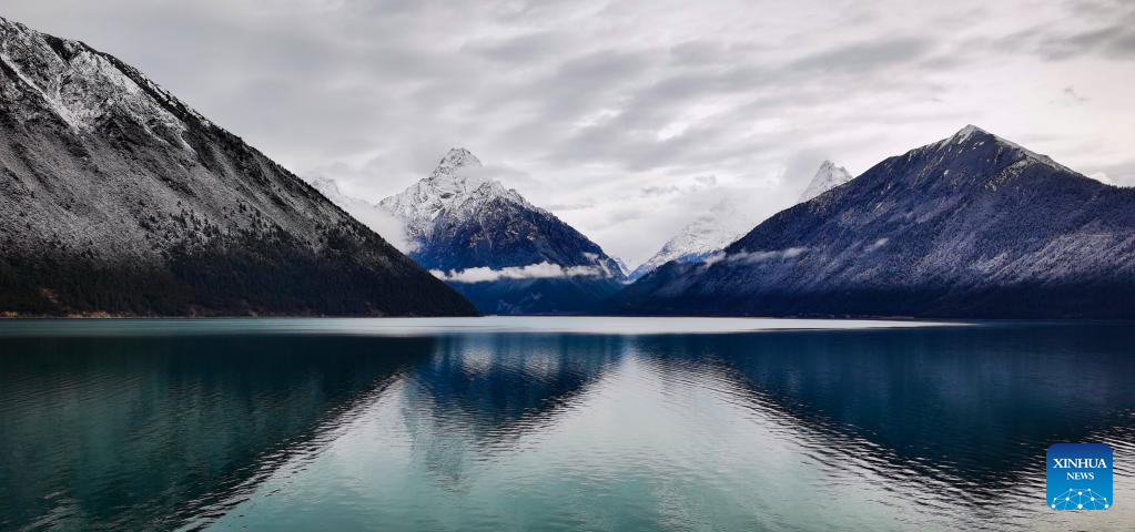Scenery of Basum Lake after snow in Nyingchi, SW China's Tibet