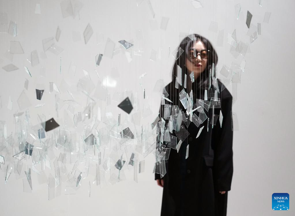 Contemporary art exhibition kicks off in Beijing