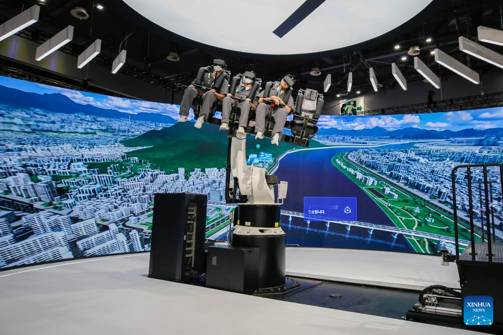 Seoul Mobility Show kicks off