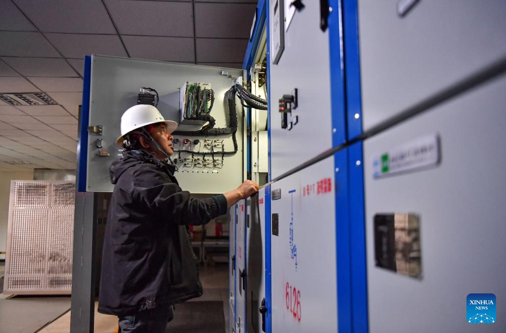 China's highest-altitude geothermal power station improves electricity generation capacity