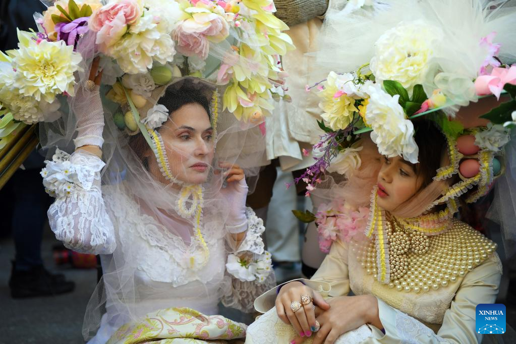 Easter Bonnet Parade takes place in U.S.