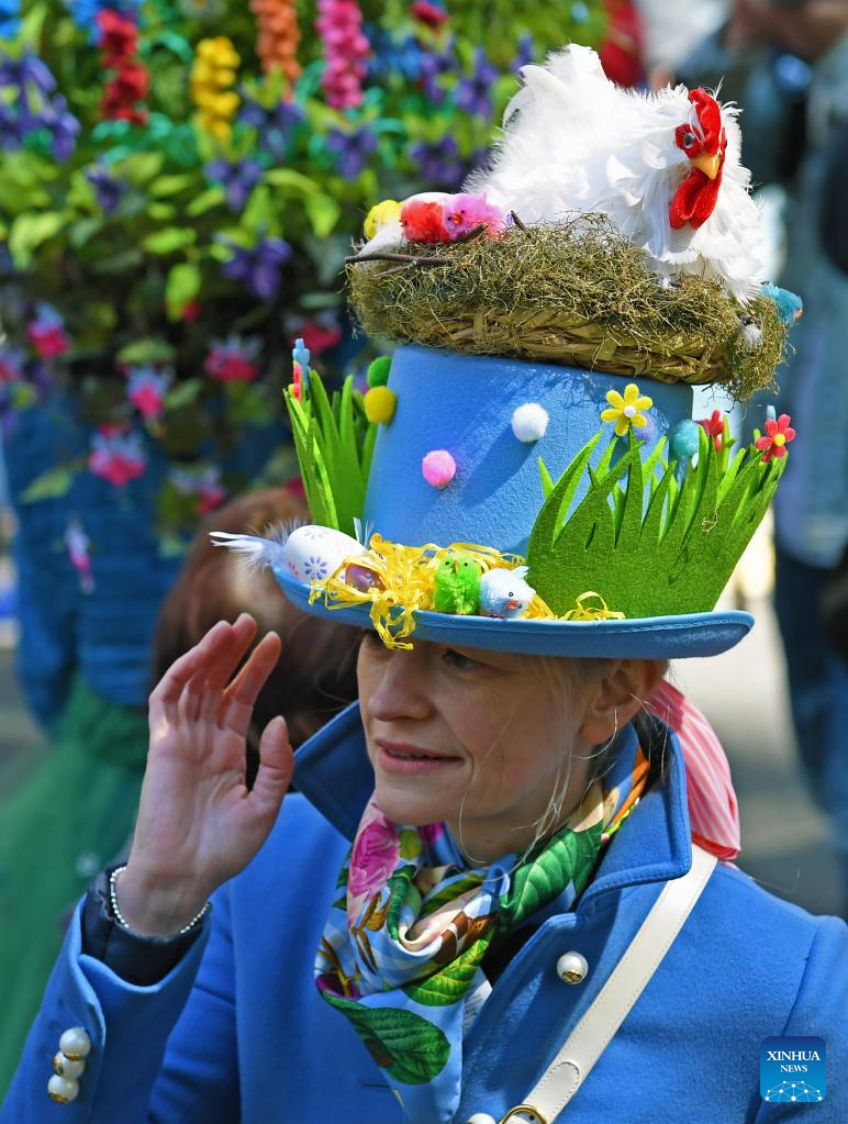 Easter Bonnet Parade takes place in U.S.