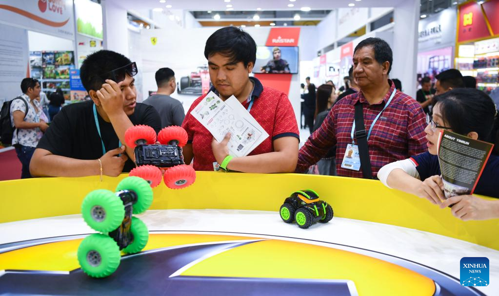 Second phase of 133rd session of Canton Fair kicks off in Guangzhou, S China