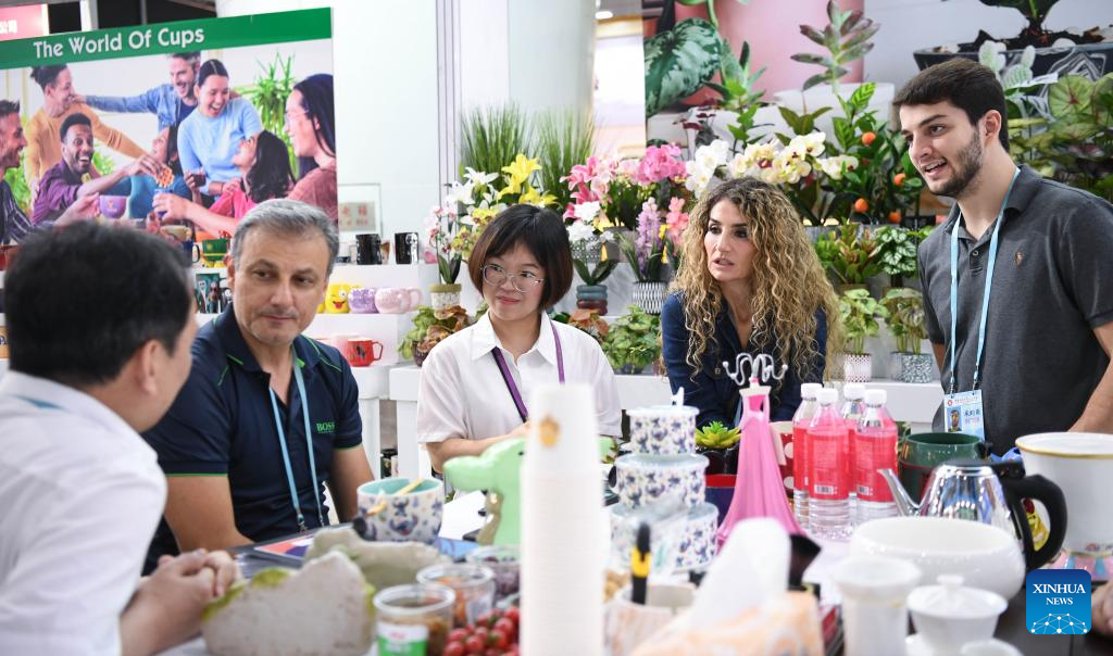 Second phase of 133rd session of Canton Fair kicks off in Guangzhou, S China