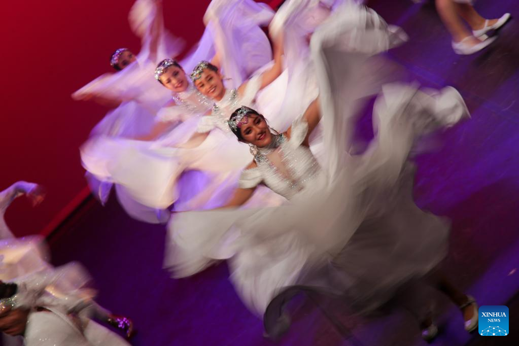 Int'l Dance Day celebrated in Mexico City