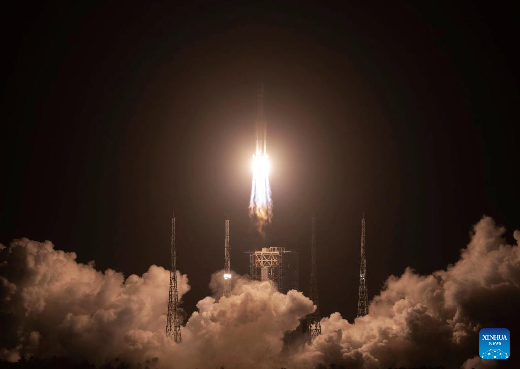 China launches new cargo mission to space station