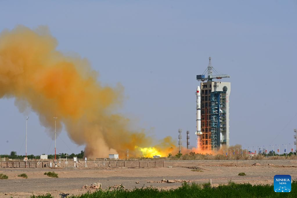 China launches new space science satellites