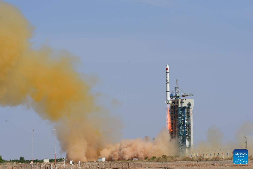 China launches new space science satellites