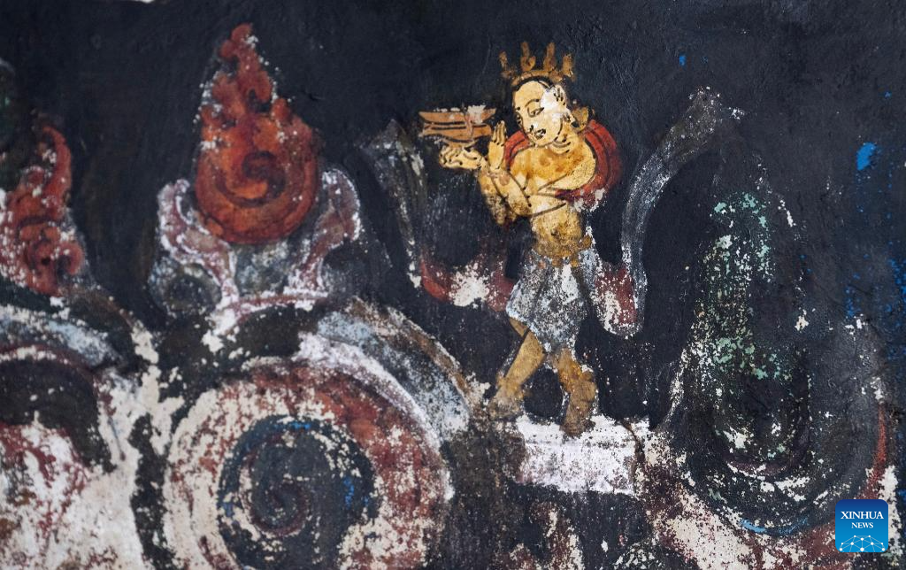 Murals seen in Donggar and Piyang grottoes in Tibet
