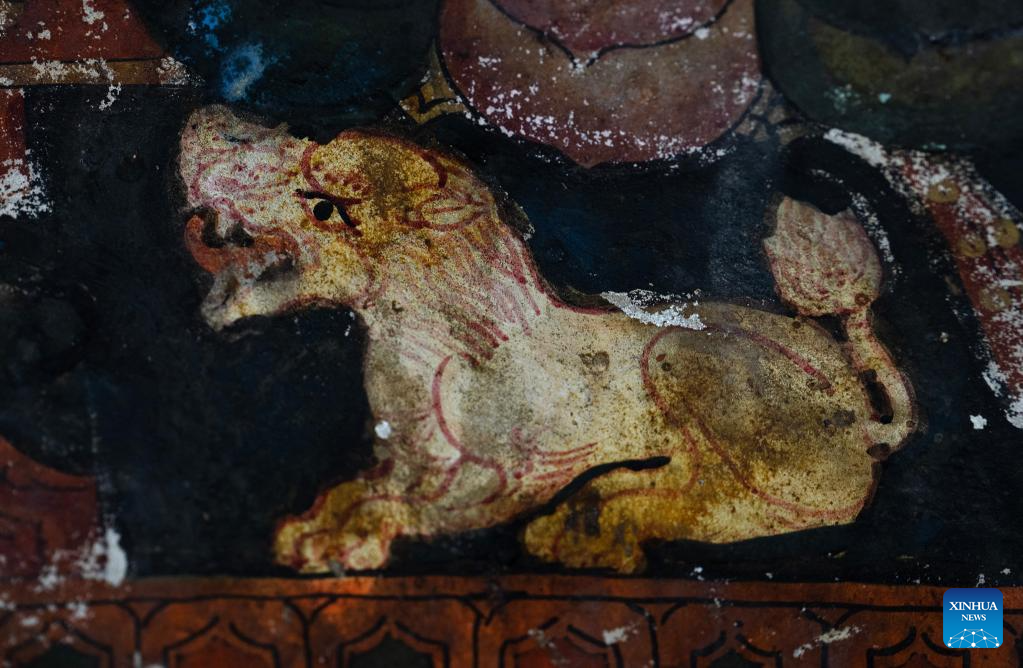 Murals seen in Donggar and Piyang grottoes in Tibet