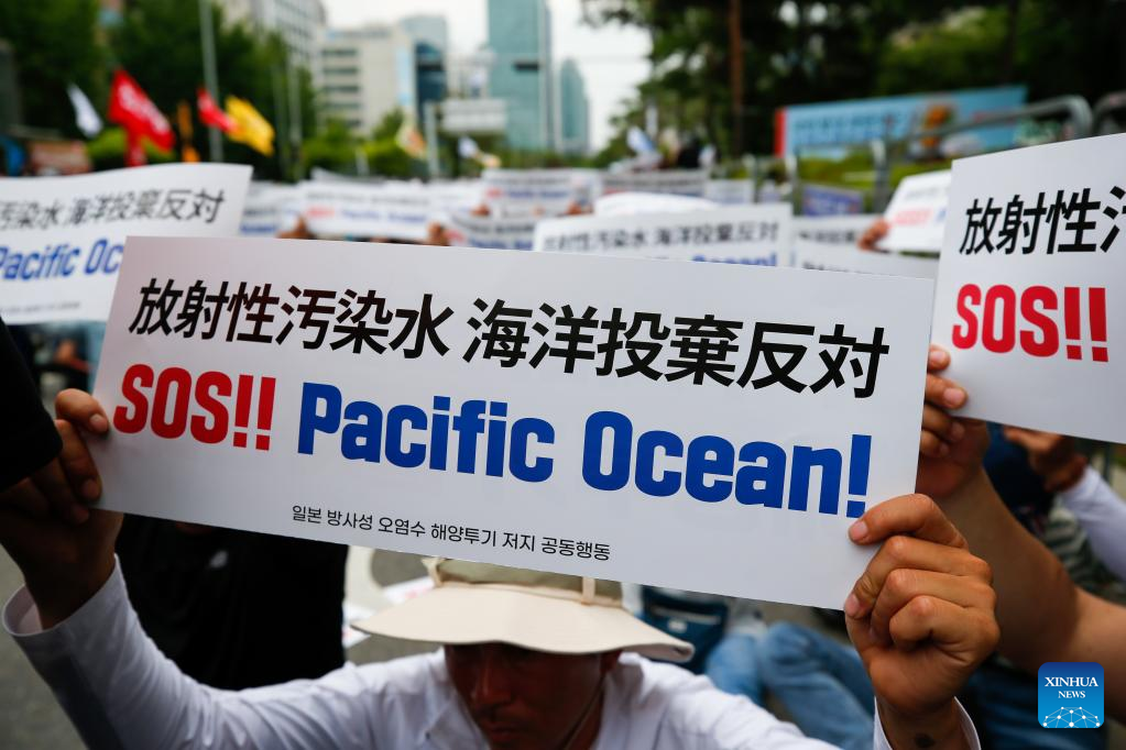 S. Korean fishermen clamor against Japan's radioactive wastewater discharge