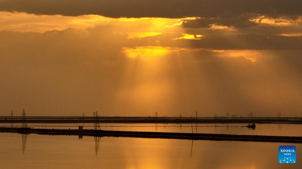Scenery of Qairhan salt lake in Golmud, NW China's Qinghai