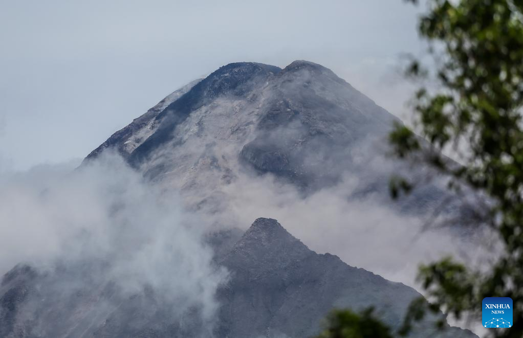 Philippines' most active volcano eruption may last for months: volcanologist