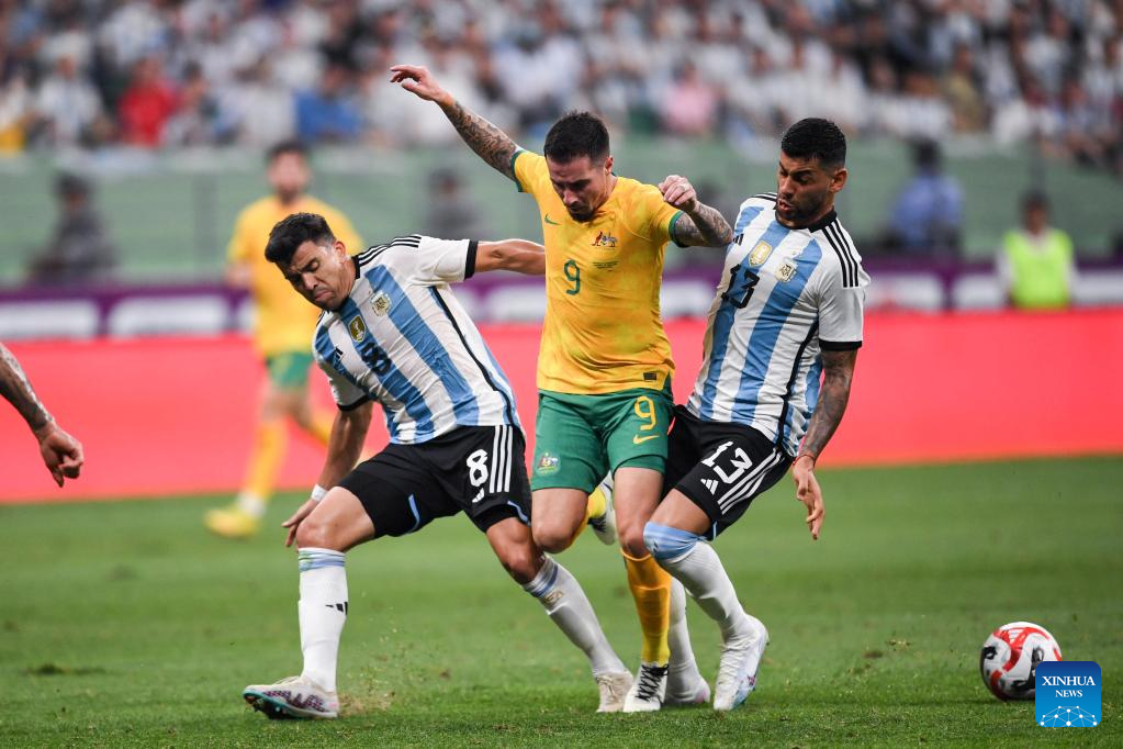 Messi scores as Argentina beat Australia at Beijing Workers' Stadium