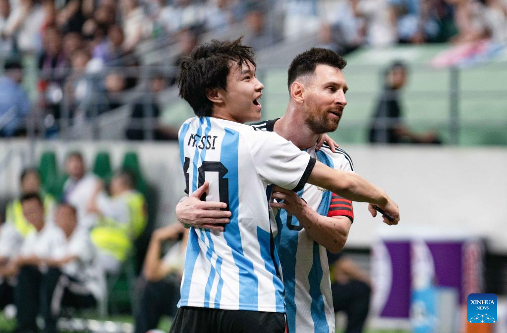 Messi scores as Argentina beat Australia at Beijing Workers' Stadium