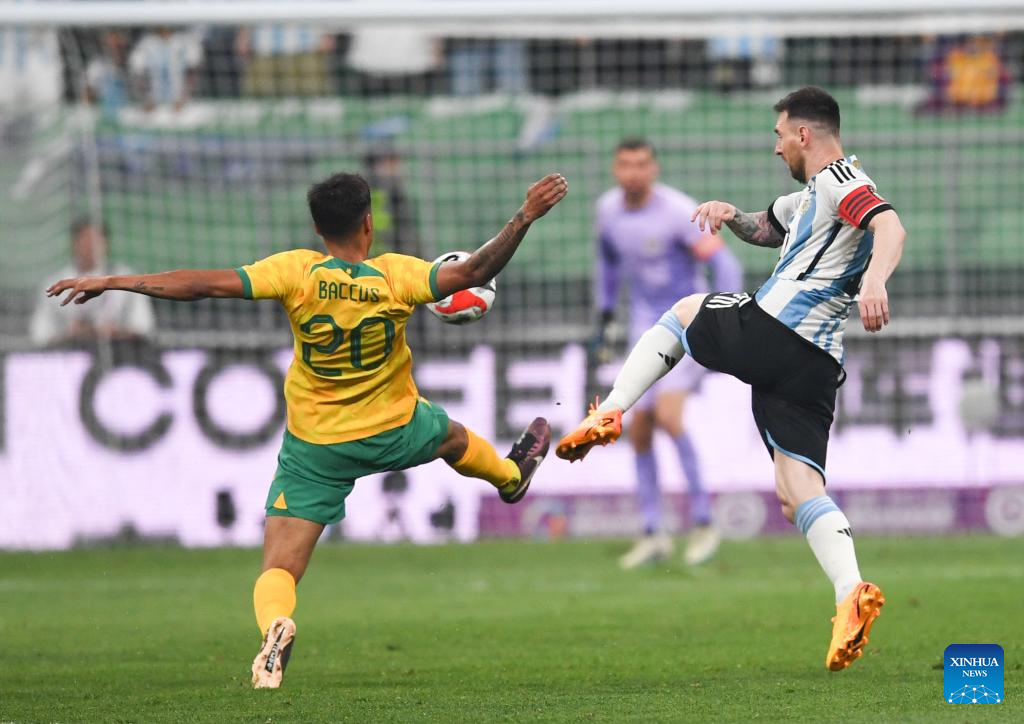 Messi scores as Argentina beat Australia at Beijing Workers' Stadium