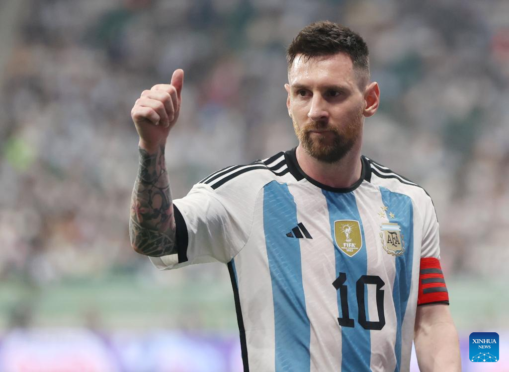 Messi scores as Argentina beat Australia at Beijing Workers' Stadium