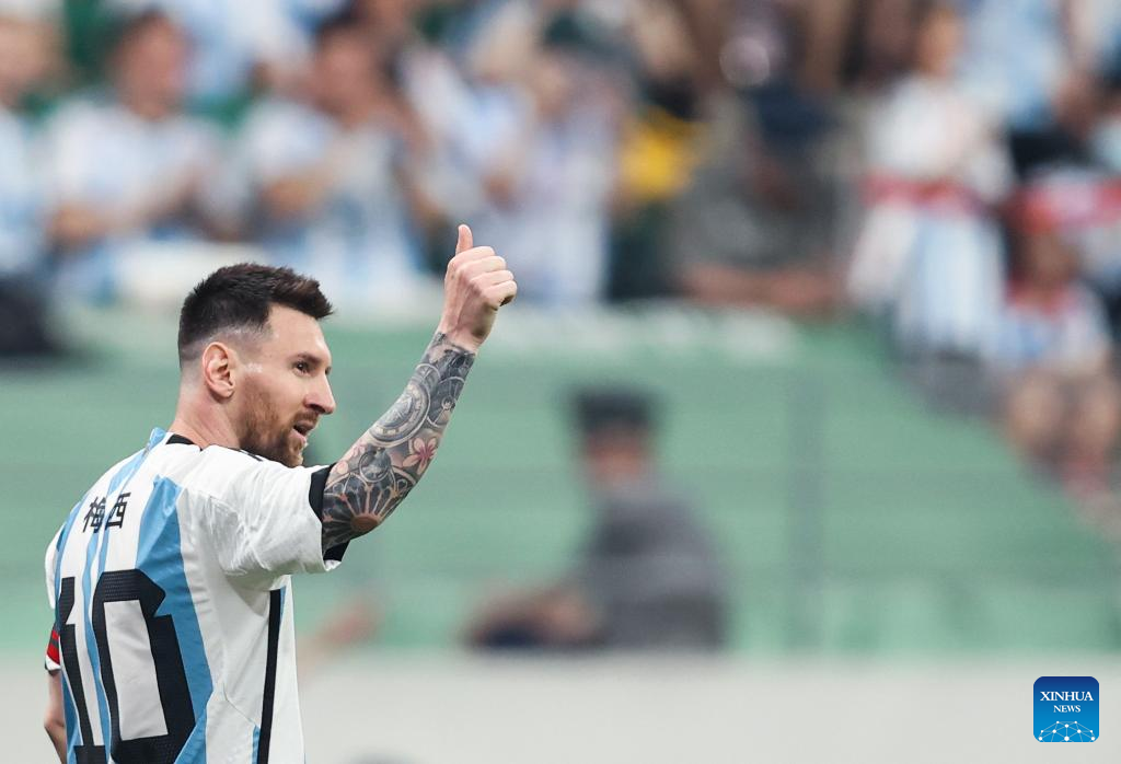 Messi scores as Argentina beat Australia at Beijing Workers' Stadium
