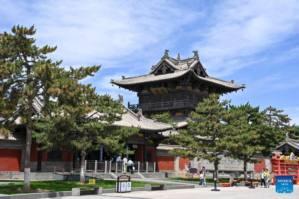 Datong develops tourism combining rich cultural heritages and well-known attractions