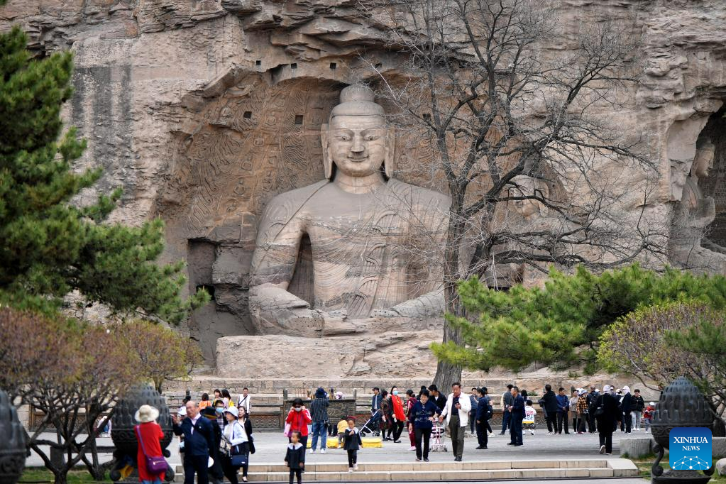 Datong develops tourism combining rich cultural heritages and well-known attractions