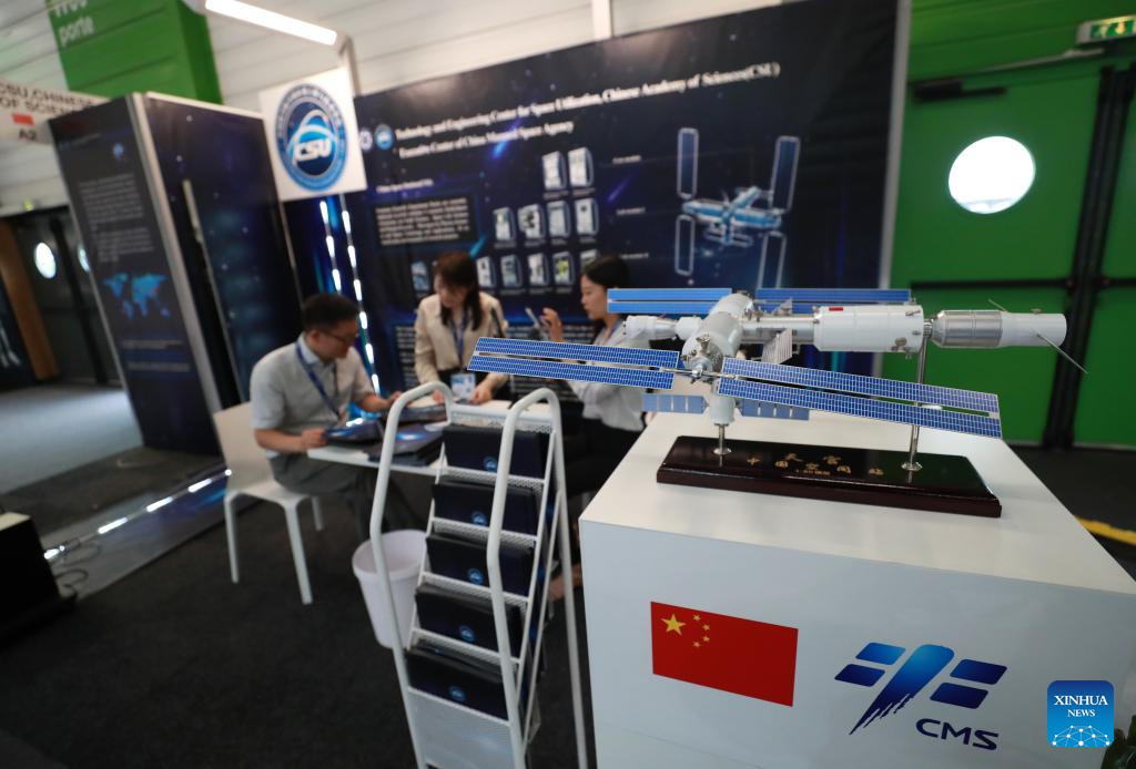 In pics: 54th International Paris Air Show