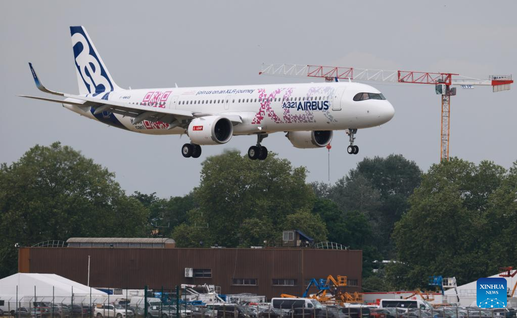 In pics: 54th International Paris Air Show