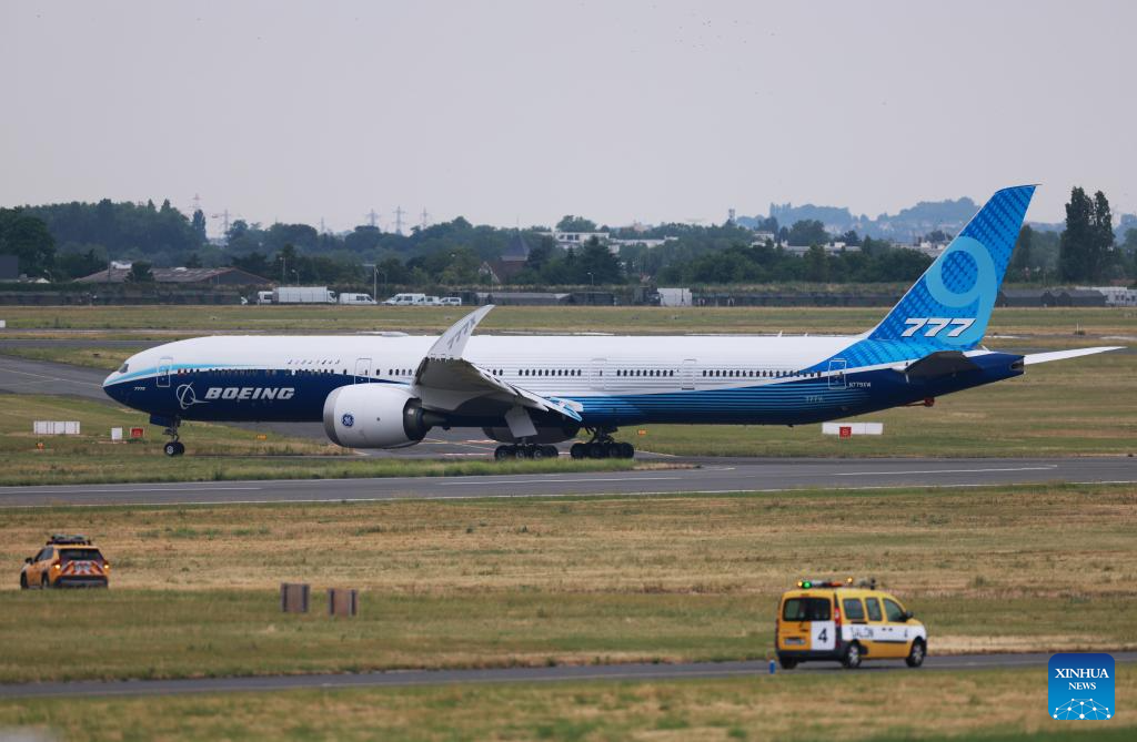 In pics: 54th International Paris Air Show